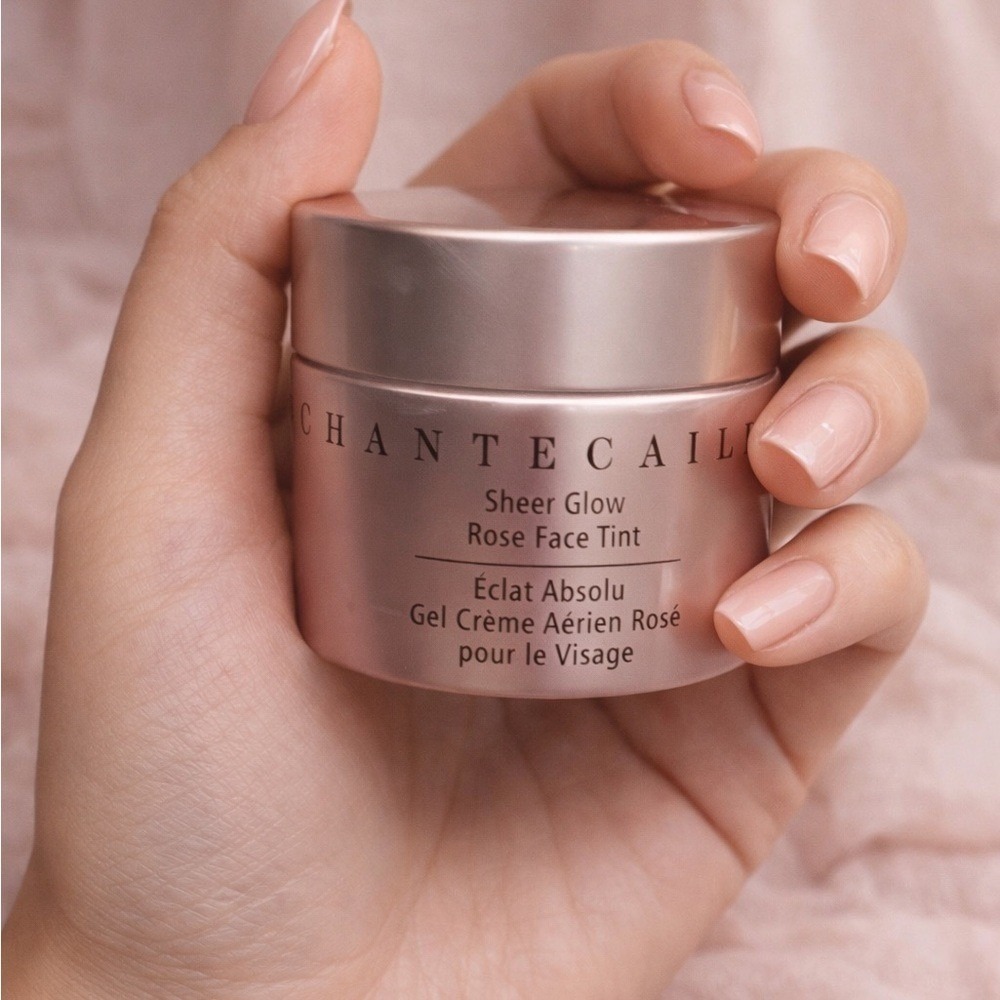 Chantecaille Sheer Glow Rose Face Tint - Rose Gold